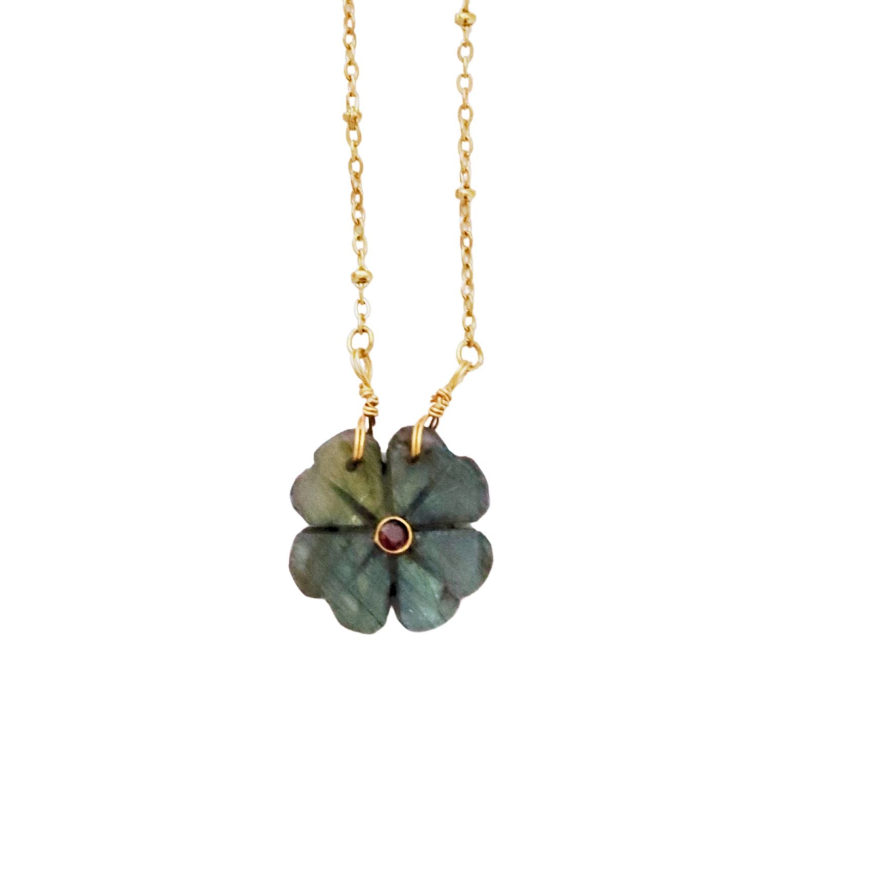 Flower labradorite, Collier